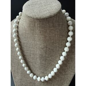 Vintage ART Double-Strand White Moonstone Bead Necklace Floral Clasp Crystal MCM